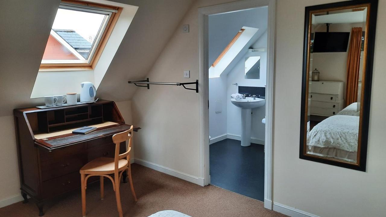 Bed-And-Bread Apartment Blairgowrie and Rattray Room photo